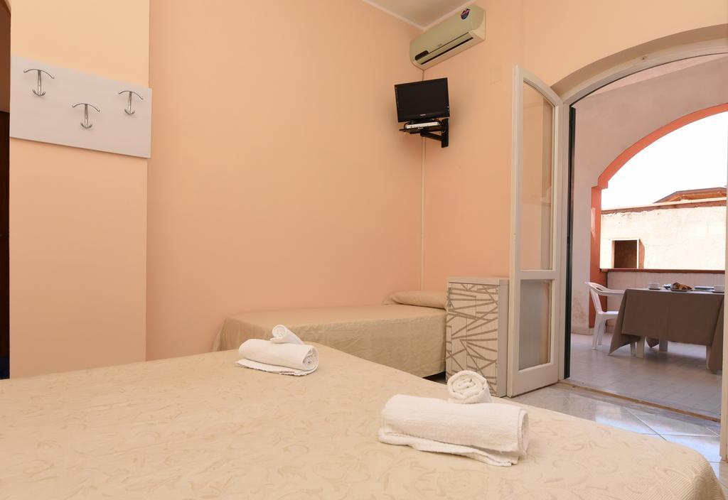 Hotel Costa D'Oro Санта Мария ди Кастелабате Екстериор снимка